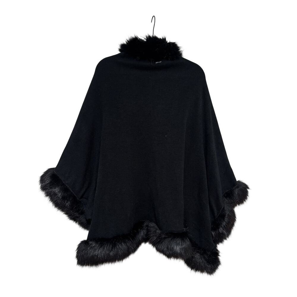 Sioni L/XL Black Faux Fur Trimmed Cape Poncho - Picture 8 of 9